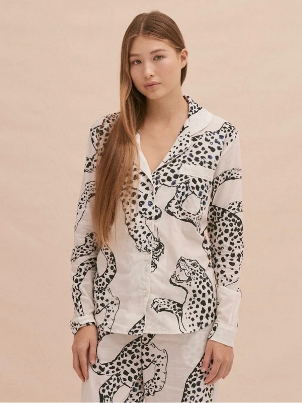 Desmond & Dempsey Jaguar Notch Collar Pajama Too in Cream